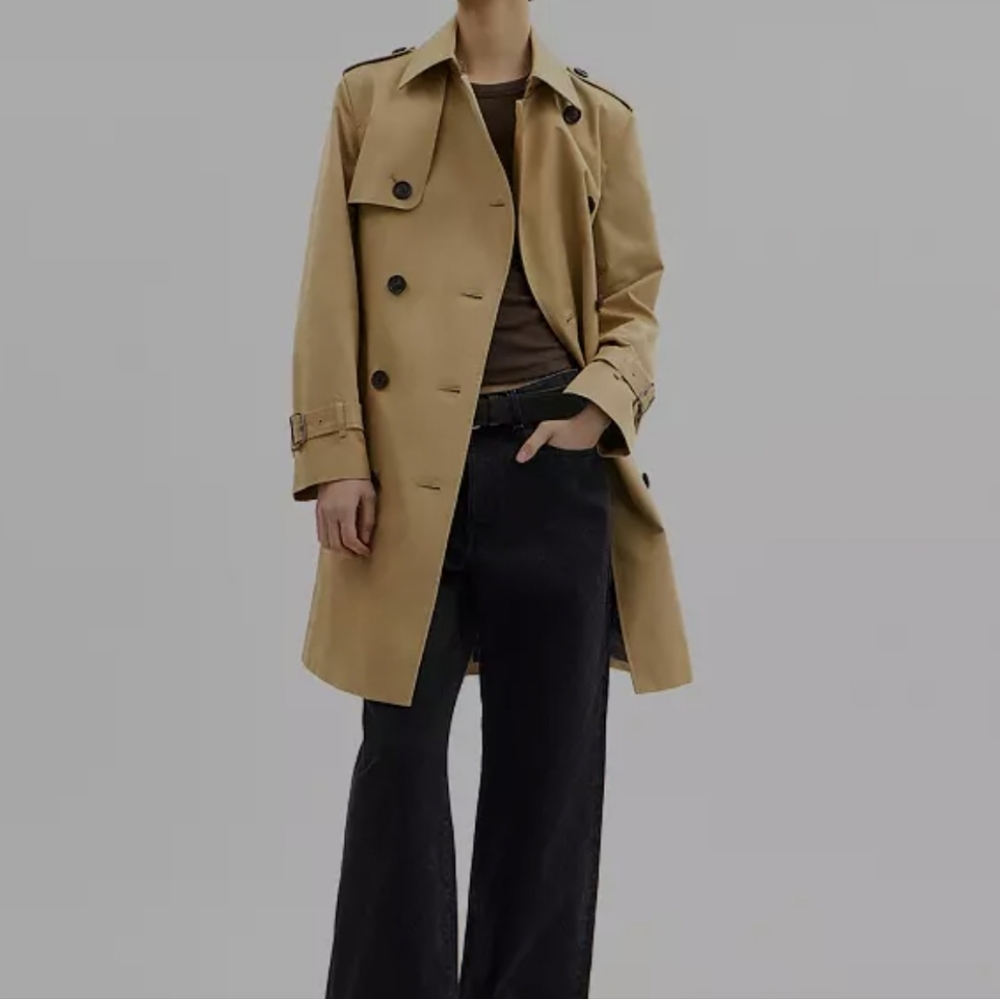 Trench Coat